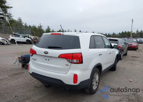 2015 Kia Sorento Lx from USA, damaged, VIN 5XYKT3A65FG648313